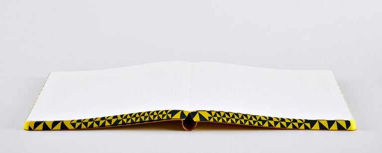 THE HAPPY BOOK BY STEFAN SAGMEISTER NUUNA ΣΗΜΕΙΩΜΑΤΑΡΙΟ LARGE