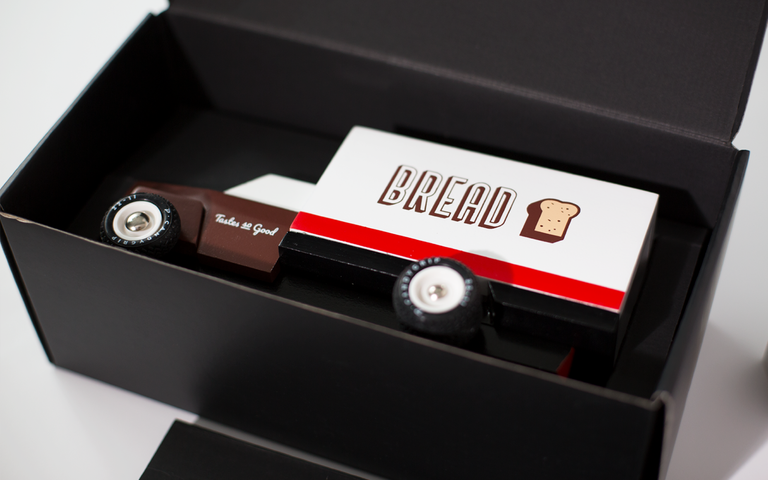 CANDYLAB Americana ξύλινο όχημα "Του φούρναρη" Bread Truck