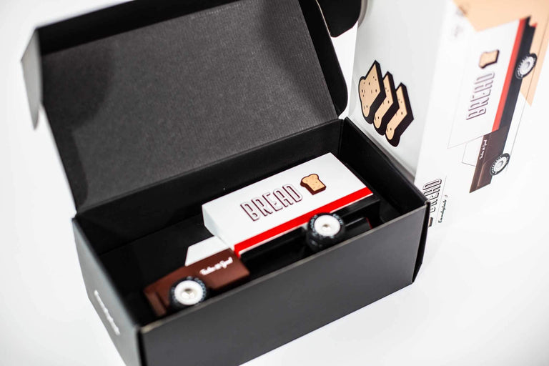 CANDYLAB Americana ξύλινο όχημα "Του φούρναρη" Bread Truck