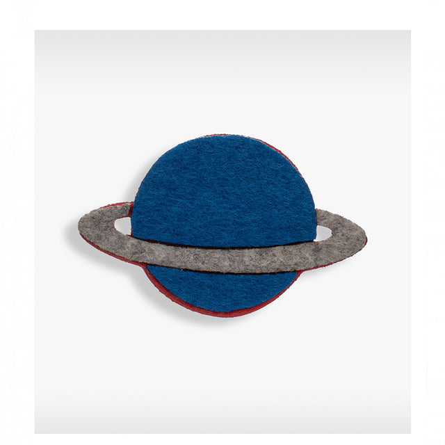 PLANET KING SIZE PIN KIDDOZ